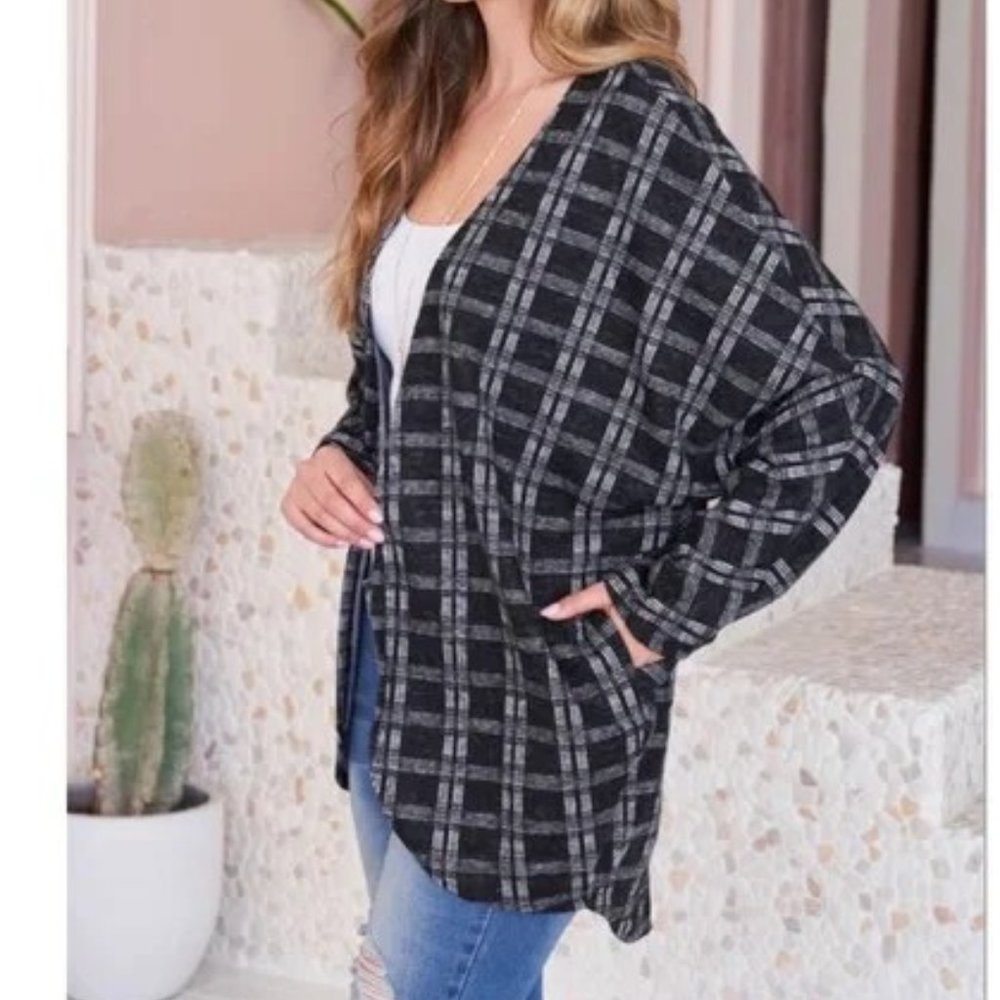Plaid Cardigan with Pockets - Picture 1 of 4